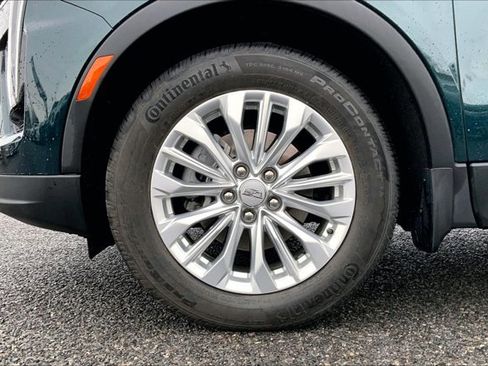 Used 2024 Cadillac XT4 Luxury w/ Cold Weather Package image 8