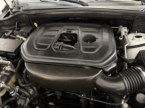 Used 2020 Jeep Grand Cherokee Altitude RWD image 29