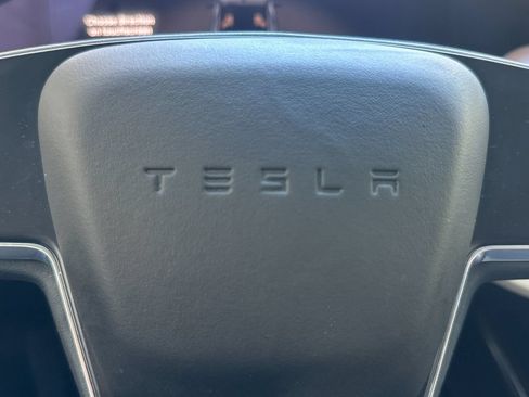 Used 2023 Tesla Model X AWD/4WD image 37