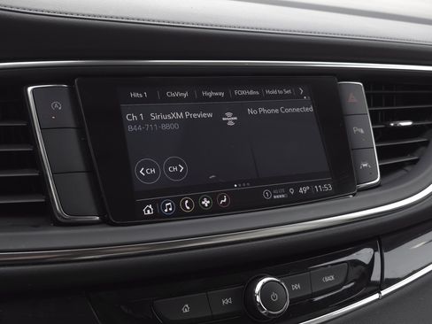 Used 2023 Buick Enclave Essence image 17