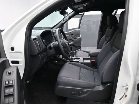New 2026 Nissan Frontier SV AWD/4WD image 11