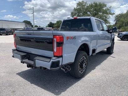 New 2025 Ford F350 Platinum w/ FX4 Off-Road Package