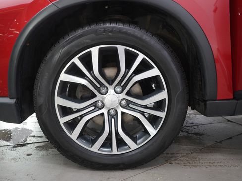 Used 2017 Mitsubishi Outlander ES FWD image 28