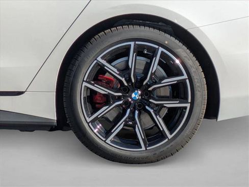 Used 2025 BMW i4 M50 w/ Premium Package image 10
