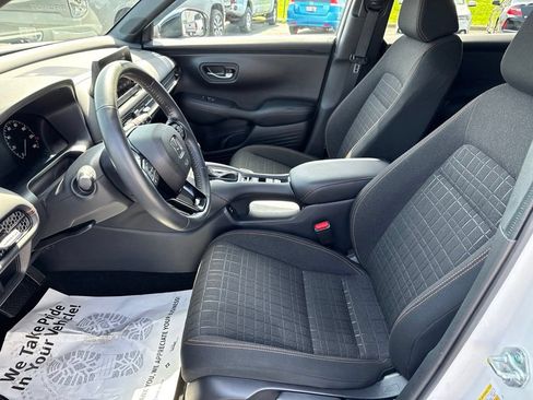 Certified 2024 Honda HR-V Sport image 23