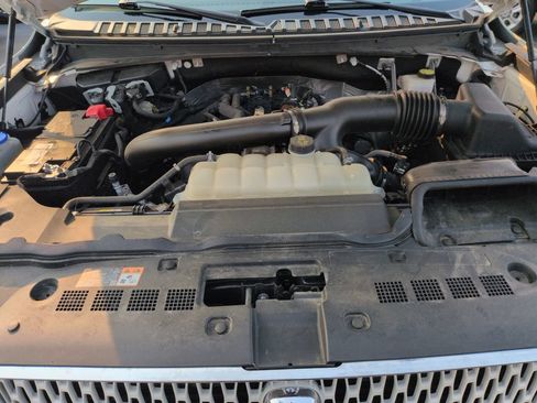 Used 2024 Lincoln Navigator Reserve AWD/4WD image 22