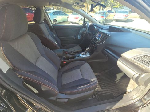 Used 2018 Subaru Crosstrek 2.0i Premium image 13