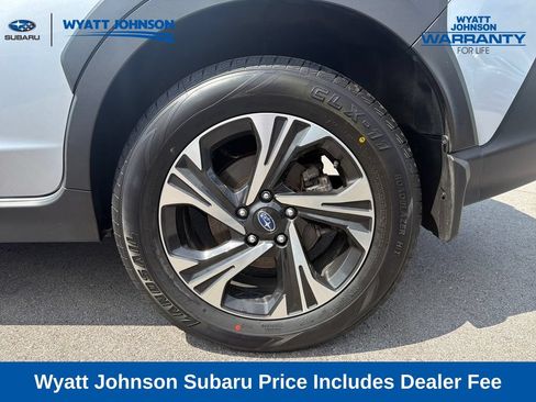 Used 2024 Subaru Crosstrek 2.0i Premium AWD/4WD image 5