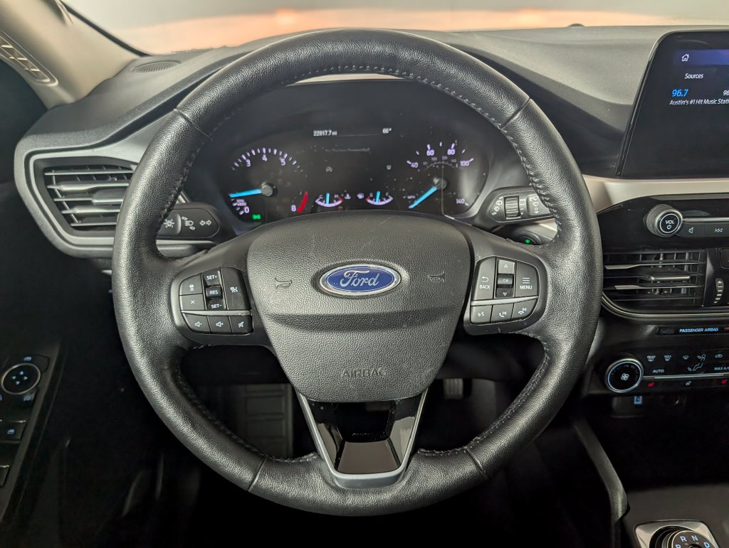 Used 2020 Ford Escape SEL FWD image 16