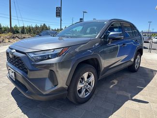 Used 2024 Toyota RAV4 XLE video 2