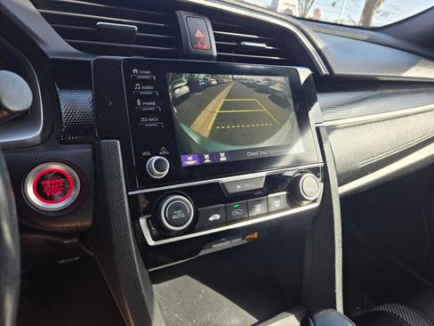 Used 2019 Honda Civic Sport image 22