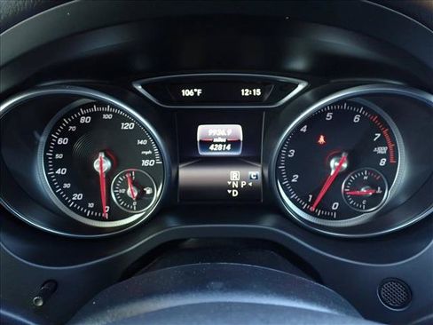 Used 2020 Mercedes-Benz GLA 250 4MATIC image 26