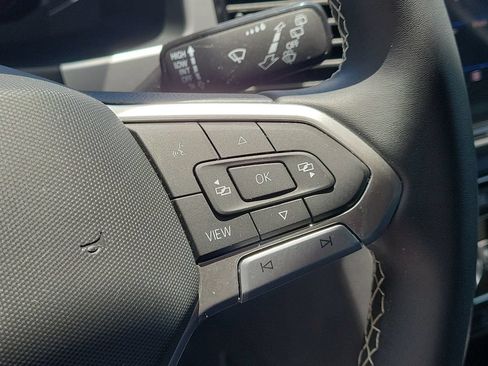 Used 2023 Volkswagen Atlas SE FWD image 31