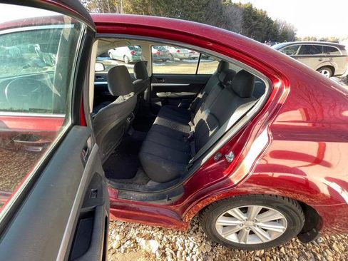 Used 2010 Subaru Legacy 2.5i Premium image 23