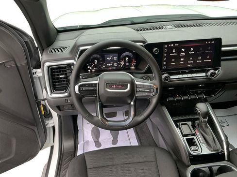 Used 2024 GMC Canyon Elevation w/ Trailering Package image 12