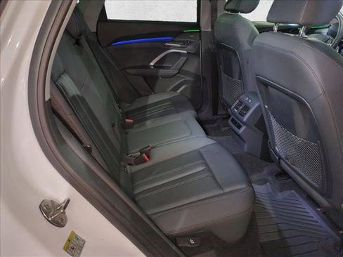 Certified 2025 Audi Q5 Premium w/ Convenience Package AWD/4WD image 23