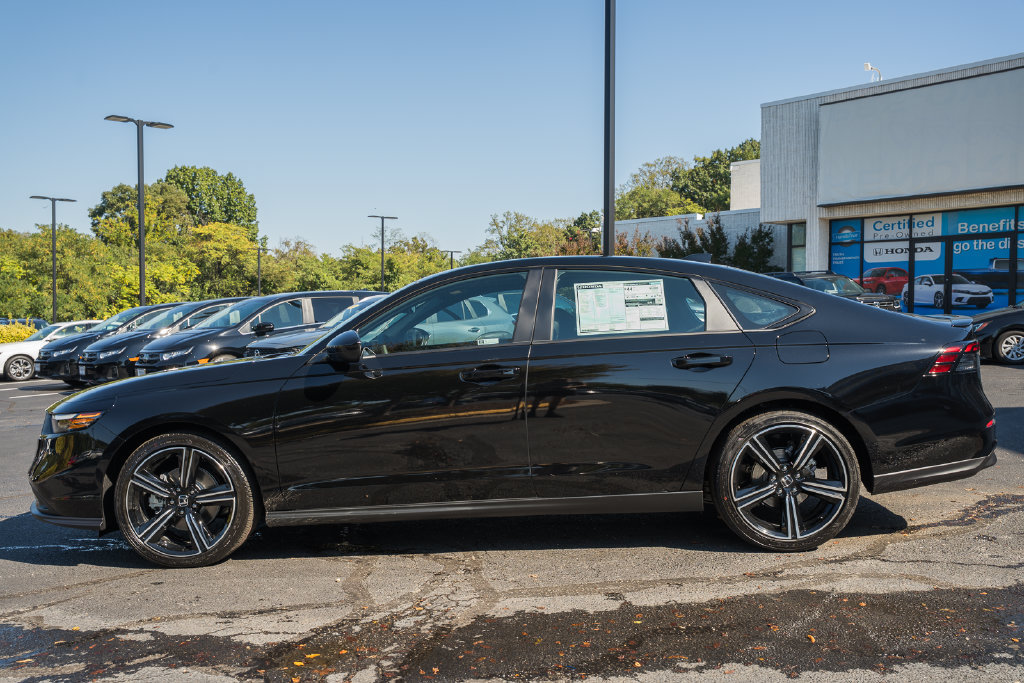 New 2026 Honda Accord Sport image 4
