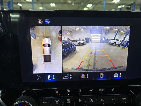 New 2026 Chevrolet Colorado LT w/ LT Convenience Package image 24