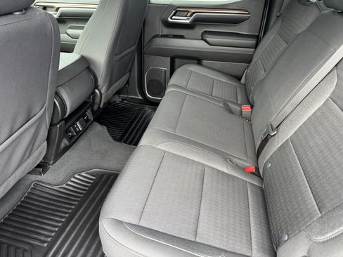 Used 2022 Chevrolet Silverado 1500 LT image 15