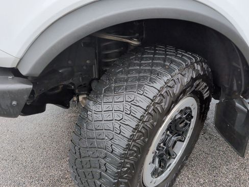 Used 2022 Ford Bronco 4-Door w/ Sasquatch Package image 13