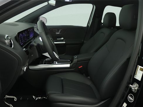 Certified 2026 Mercedes-Benz GLA 250 4MATIC image 30