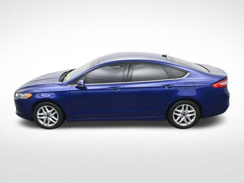Used 2016 Ford Fusion SE FWD image 28