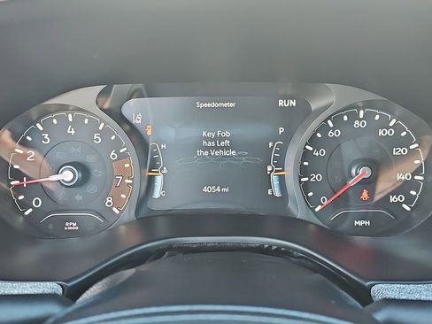 Used 2024 Jeep Compass Sport image 18