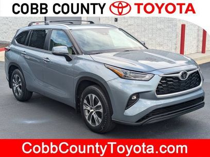 Used 2023 Toyota Highlander XLE