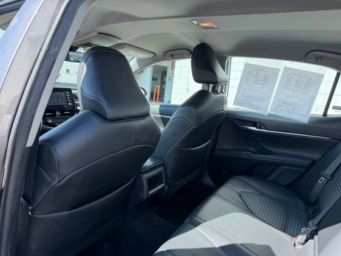 Used 2023 Toyota Camry SE FWD image 16