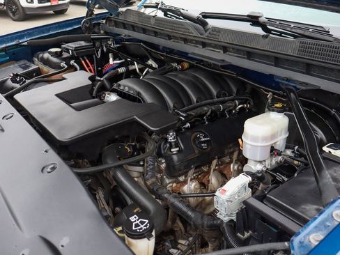 Used 2019 Chevrolet Silverado 1500 LT w/ All Star Edition image 12