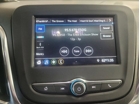 Used 2019 Chevrolet Equinox LT FWD image 25