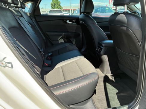 Used 2021 Kia Forte GT w/ GT2 Package FWD image 31