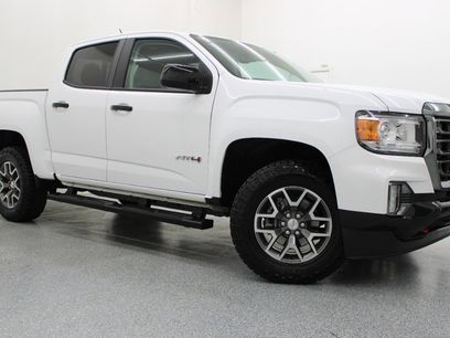 Used 2022 GMC Canyon AT4 w/ Trailering Package