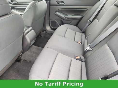 Used 2025 Nissan Altima 2.5 S FWD image 24