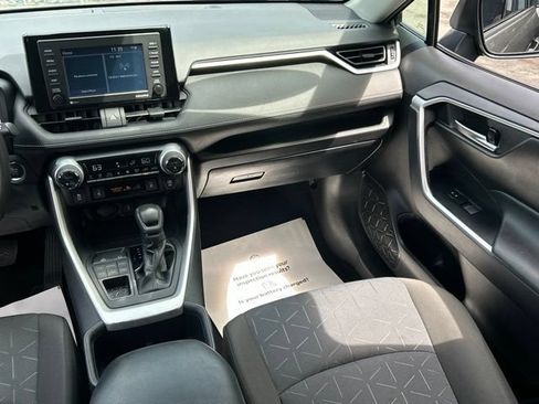Certified 2022 Toyota RAV4 XLE w/ Convenience Package AWD/4WD image 47