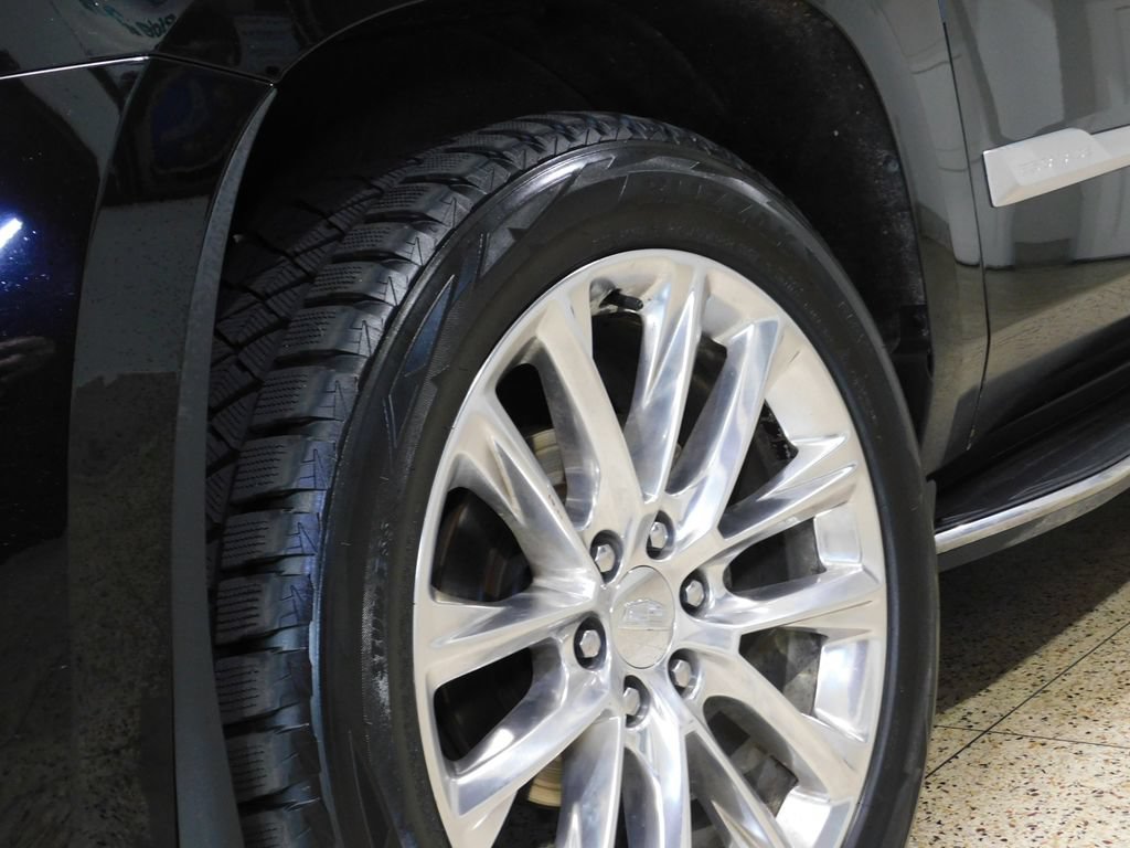 Used 2019 Cadillac Escalade ESV Luxury AWD/4WD image 21