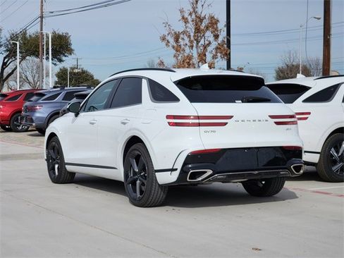 Used 2026 Genesis GV70 2.5T Sport Prestige image 4