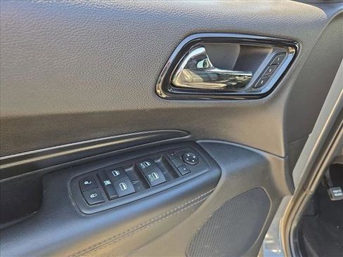Used 2022 Dodge Durango GT image 11