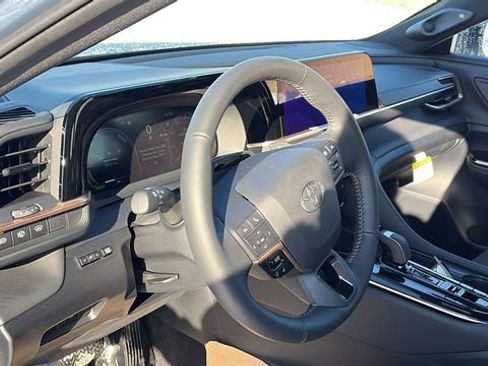 New 2026 Toyota Crown Signia Limited image 10