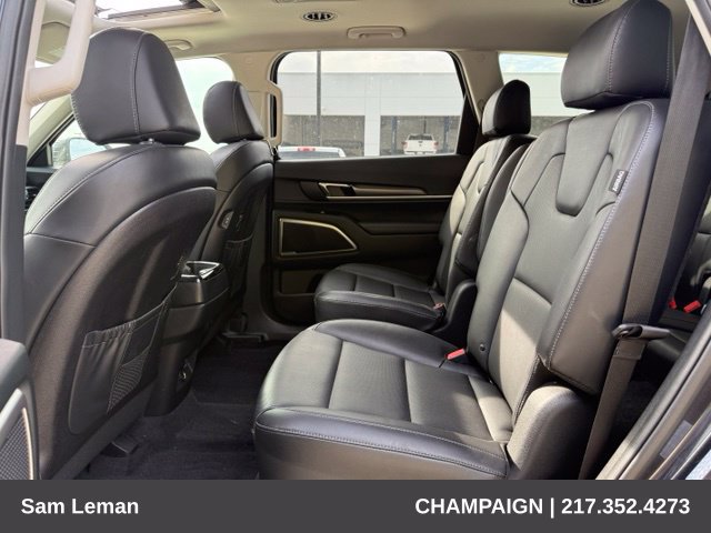 Used 2025 Kia Telluride S FWD image 23