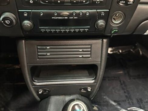 Used 2002 Porsche 911 Carrera 4 image 17