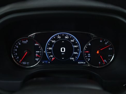 Used 2023 GMC Acadia AT4 w/ Technology Package image 27