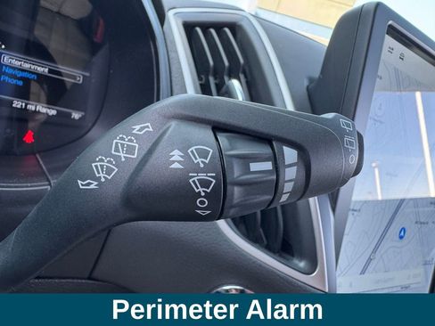 Used 2024 Ford Edge SEL w/ Convenience Package image 14