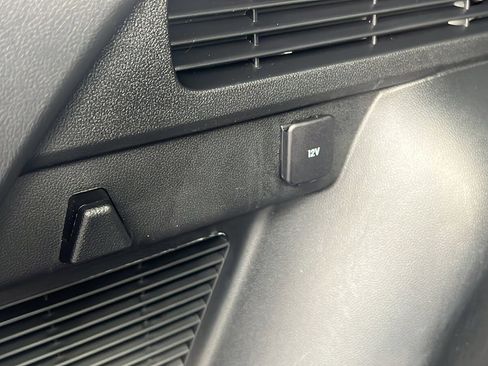 Used 2022 Ford Escape Titanium w/ Class II Trailer Tow Package image 41