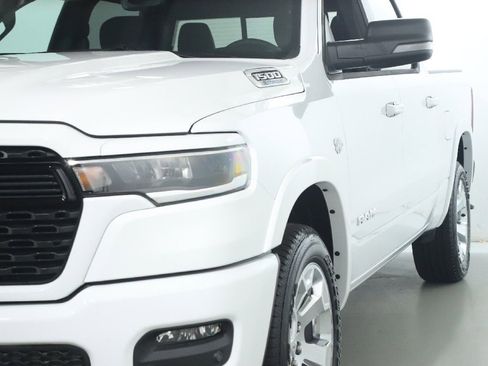 Used 2026 RAM 1500 Big Horn AWD/4WD image 4