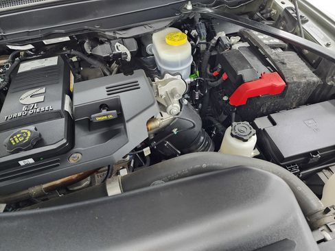 Used 2020 RAM 2500 Big Horn w/ Level 2 Equipment Group image 70