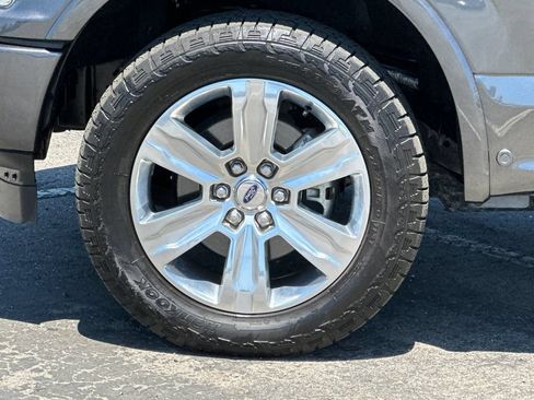Certified 2018 Ford F150 Platinum w/ Equipment Group 701A Luxury AWD/4WD image 24