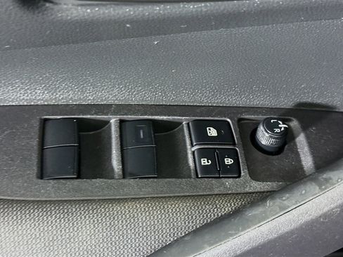 Used 2024 Toyota Corolla LE image 23