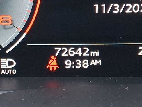 Used 2021 Audi Q8 Premium Plus image 21