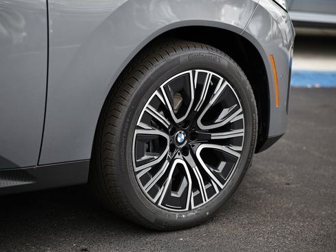 New 2026 BMW X3 xDrive30 w/ Premium Package image 5